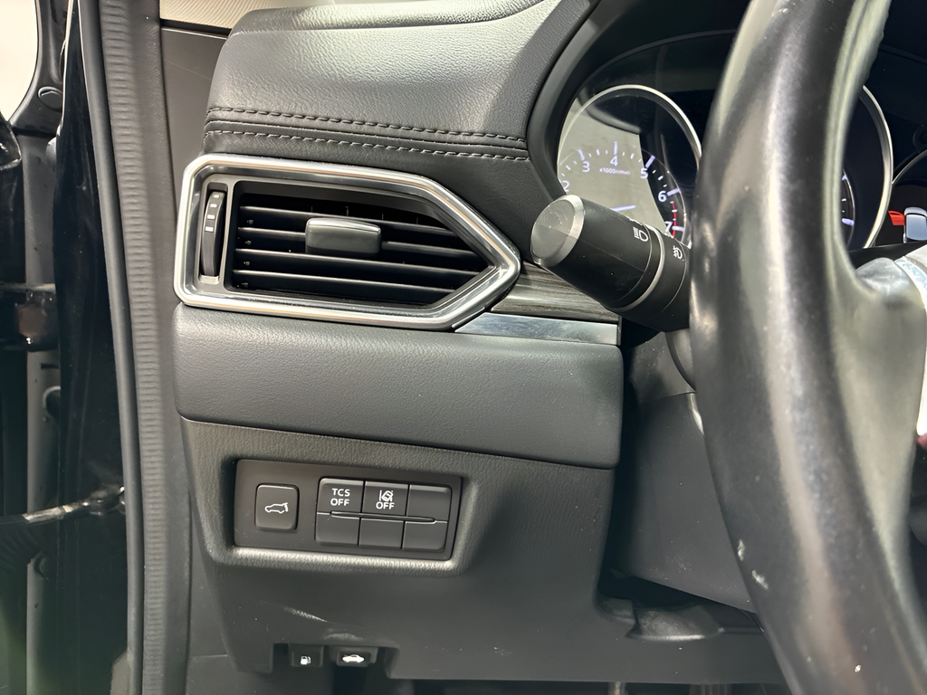 Used 2018 Jet Black Mazda Grand Touring image 7