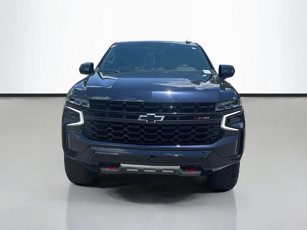 Used 2023 Blue Chevrolet Z71 image 8