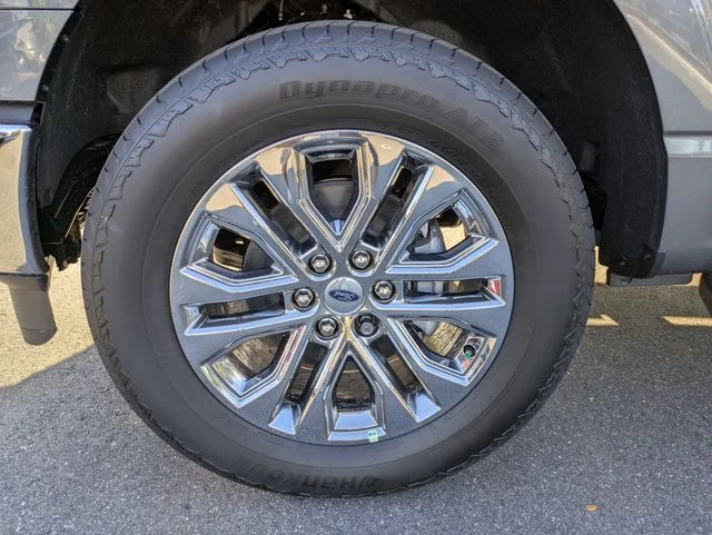 New 2026 Carbonized Gray Metallic Ford Lariat® image 11