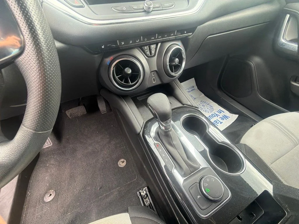 Used 2023 Gray Chevrolet LT image 13
