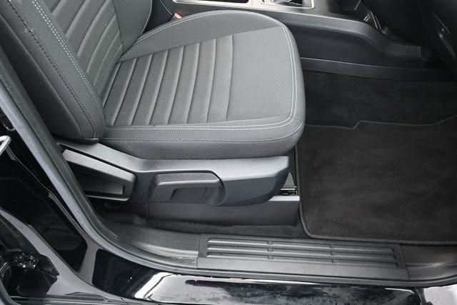 Used 2020 Black Ford XLT image 32