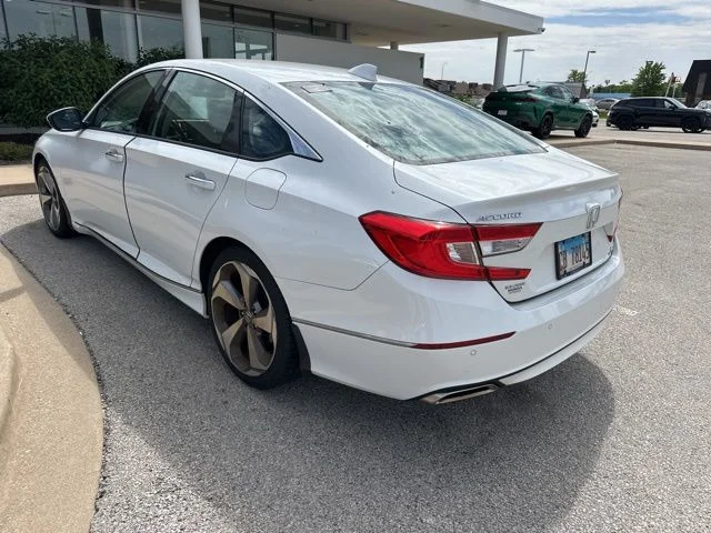 Used 2020 White Honda Touring 2.0T image 6