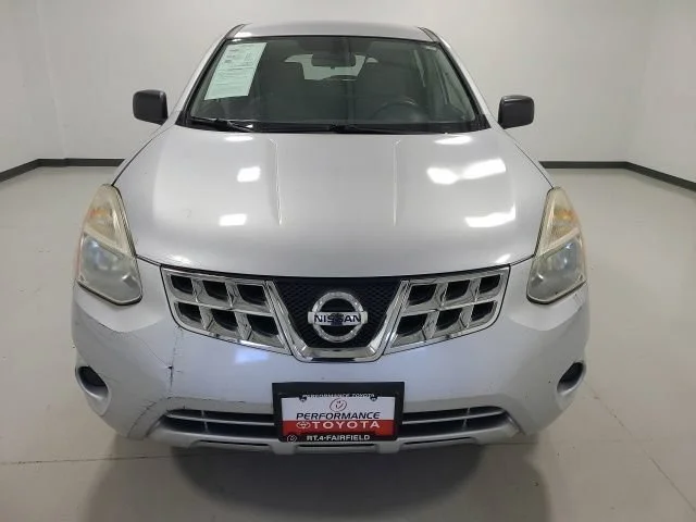 Used 2011 Brilliant Silver Nissan S image 2
