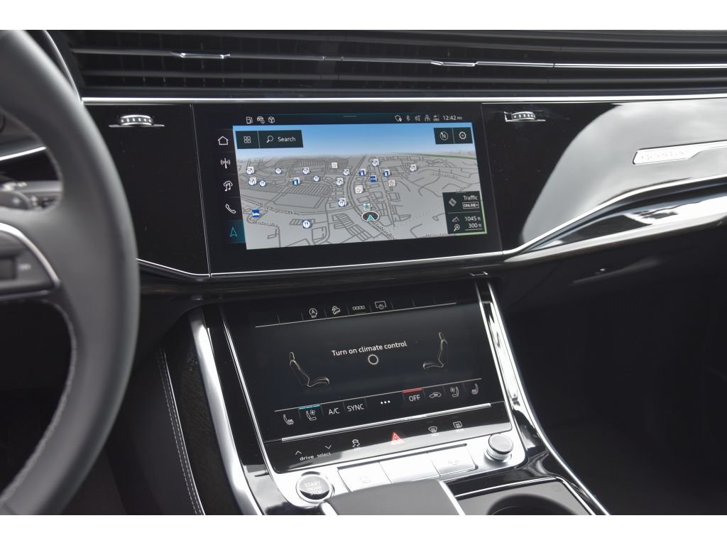 Used 2025 Whi Audi Premium Plus image 22