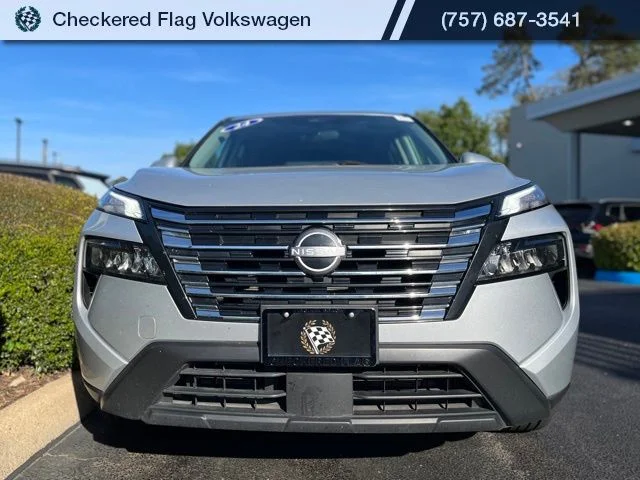 Used 2024 Brilliant Silver Metallic Nissan SV image 12
