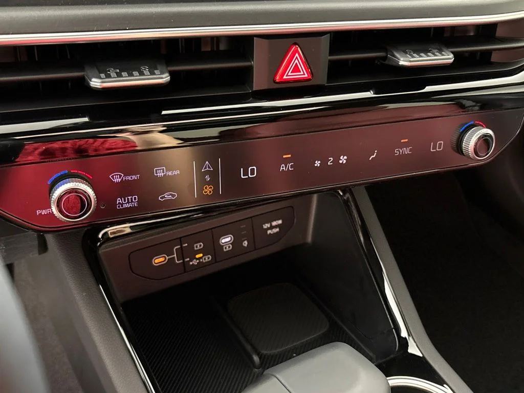 New 2026 Aurora Black Pearl Kia GT-Line FWD image 37