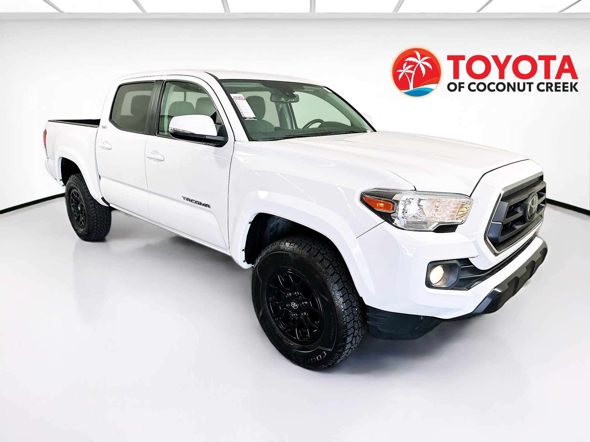 2022 Toyota Tacoma thumbnail 3