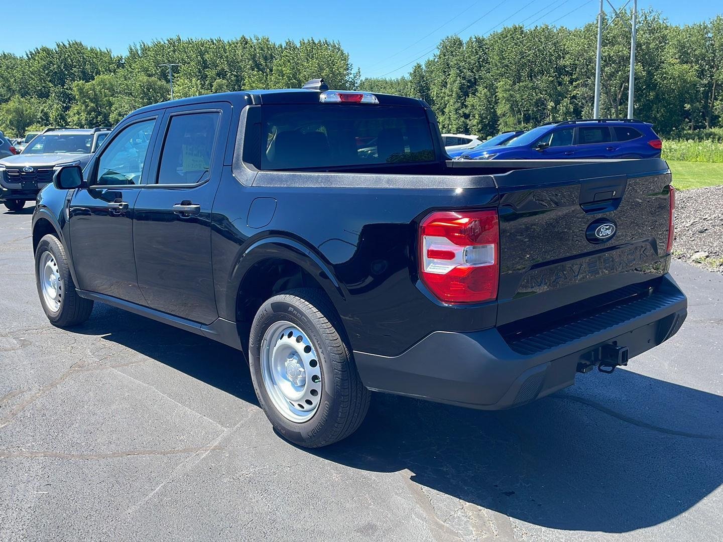 New 2026 Shadow Black Ford XL image 38
