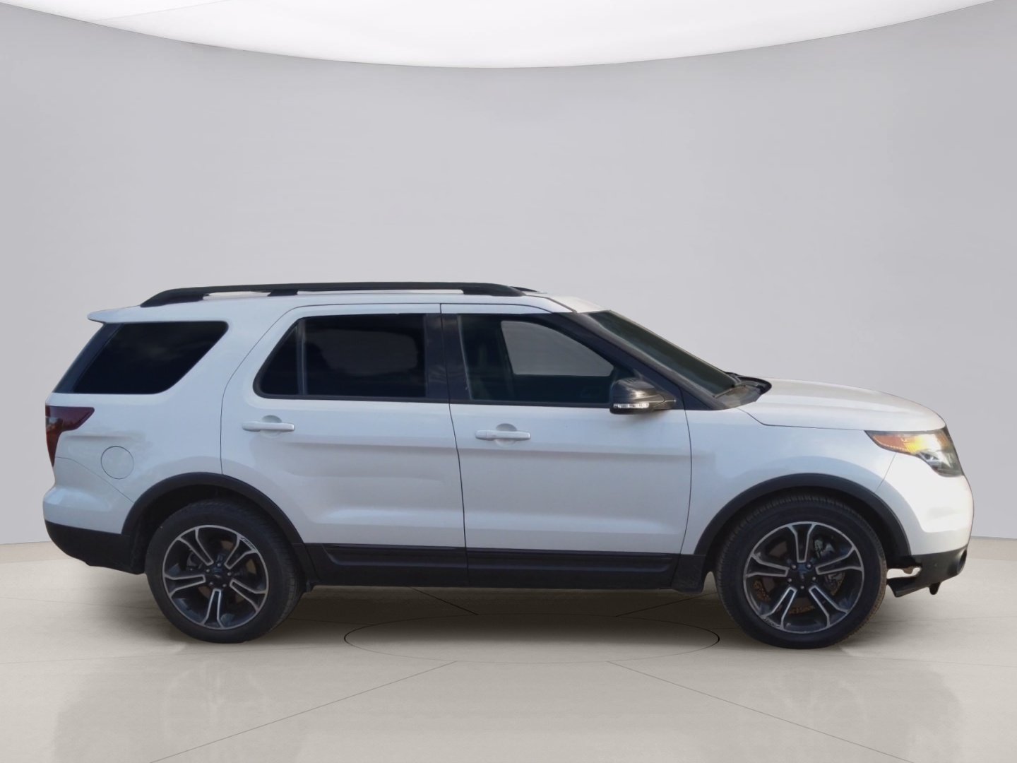 Used 2015 White Ford SPORT image 6