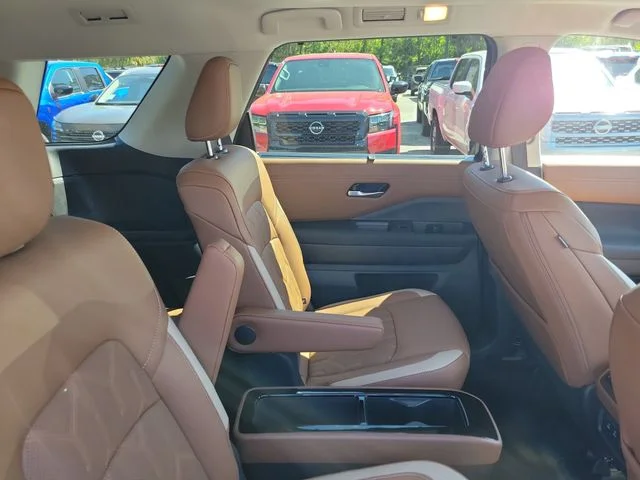 New 2026 Gray Nissan Platinum image 30