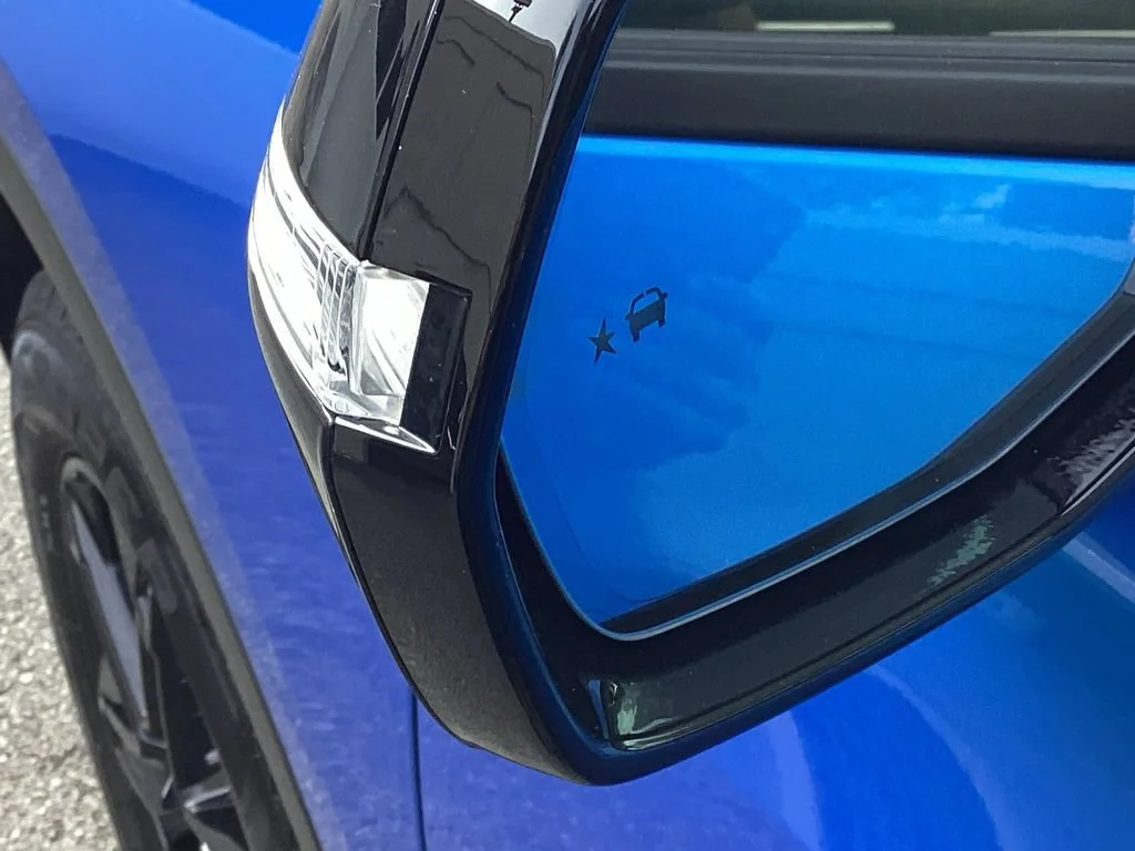 Used 2024 Riptide Blue Metallic Chevrolet 3LT image 33