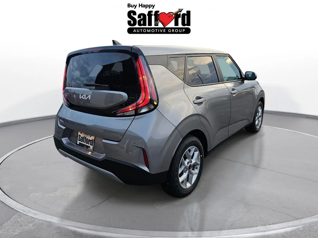 Used 2025 Gray Kia LX image 5