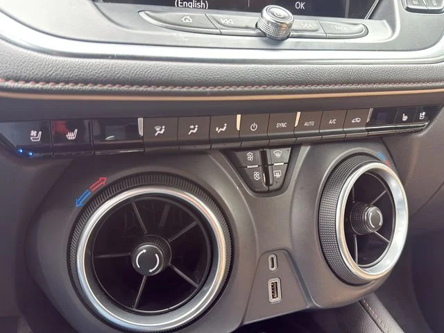 Used 2020 Beige Chevrolet Premier image 17