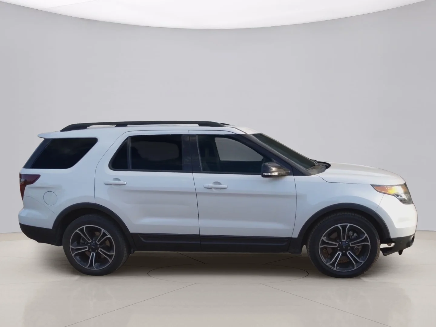 Used 2015 White Ford SPORT image 6