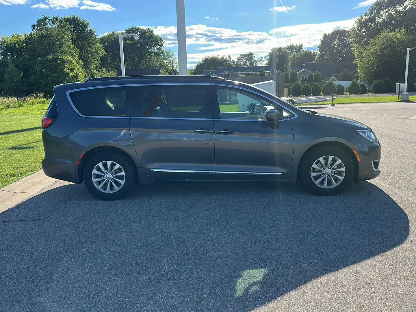 Used 2017 Chrysler Pacifica Touring-L with VIN 2C4RC1BGXHR720440 for sale in Winona, Minnesota