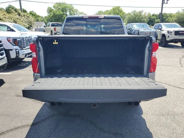 Used 2021 SATIN STEEL METALLIC Chevrolet LT Trail Boss image 30