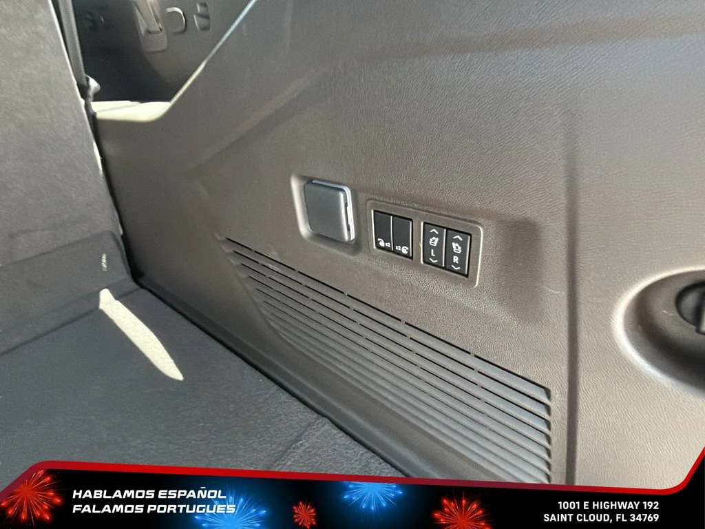 New 2026 Onyx Black GMC Elevation image 31
