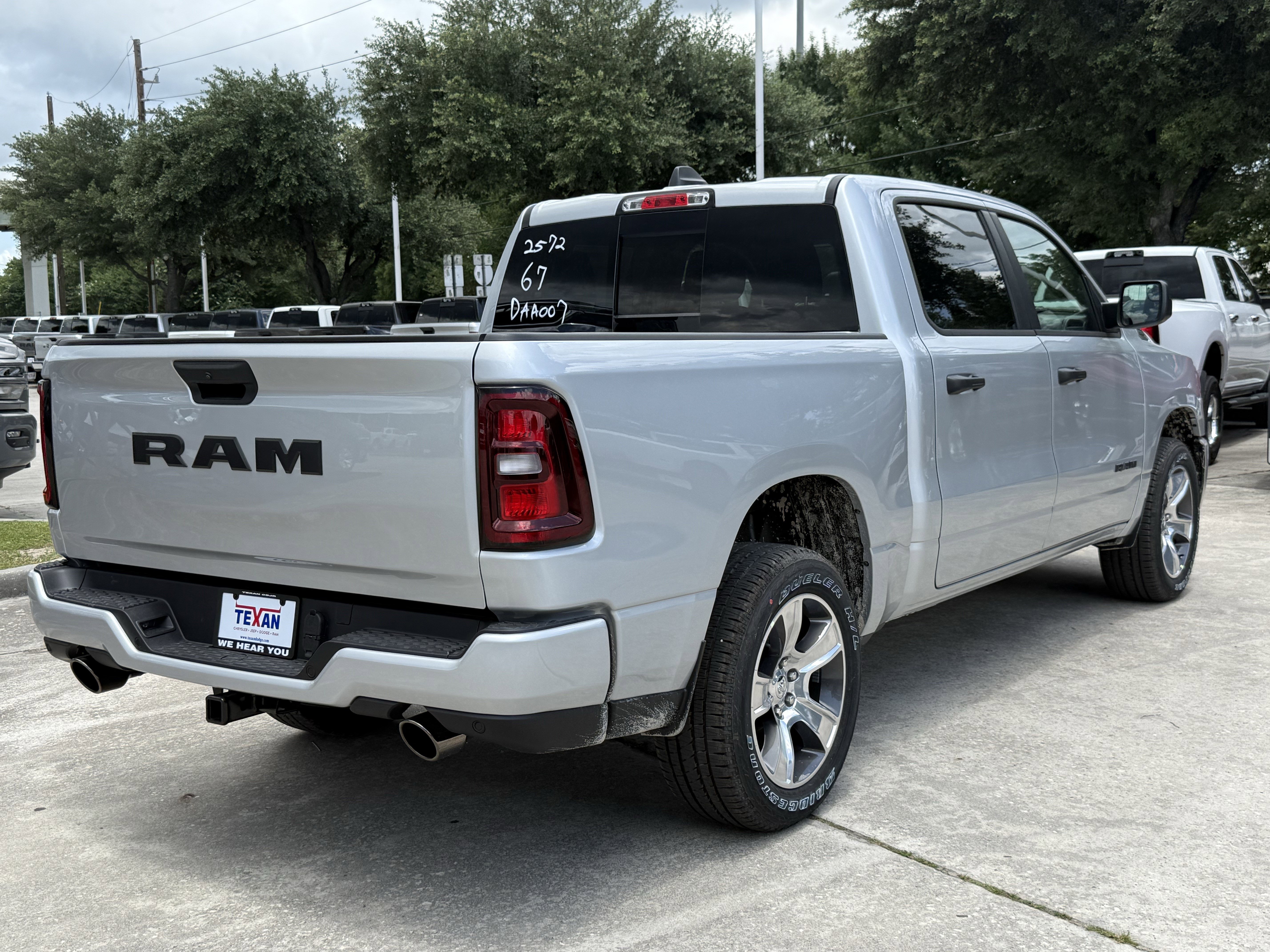 New 2026 Silver Zynith Exterior Paint RAM Express image 4