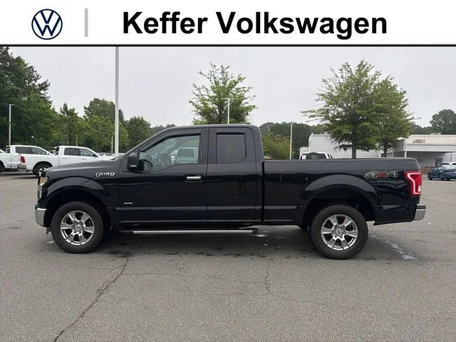 Used 2016 Black Ford XLT image 2