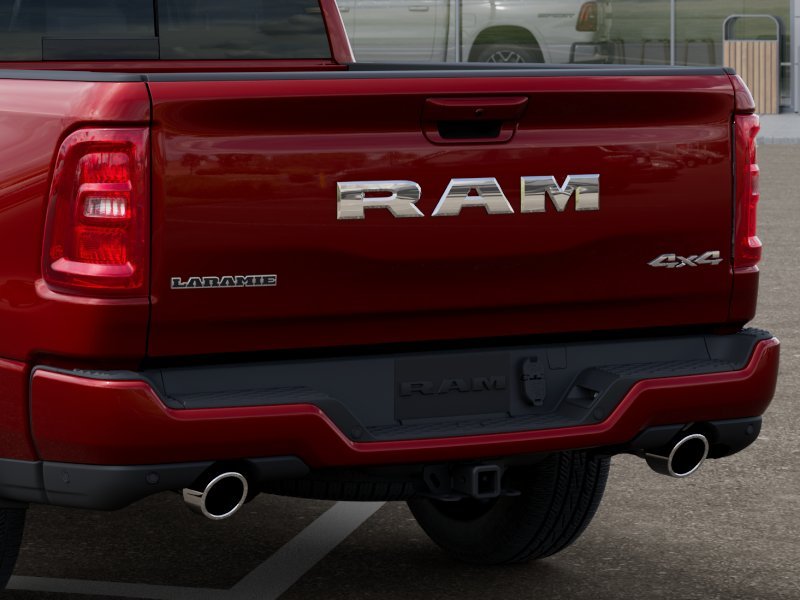 New 2026 Molten Red Pearl-Coat Exterior Paint RAM Laramie Southwest Edition image 39