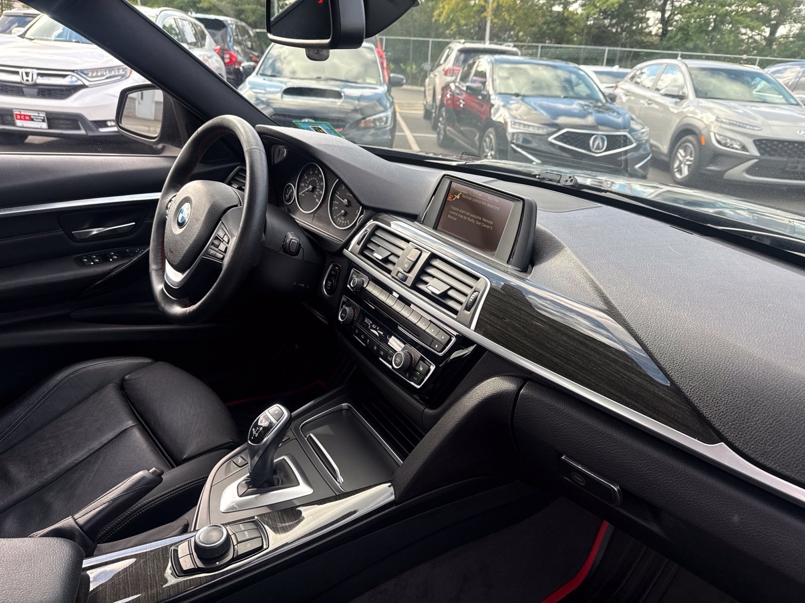 Used 2016 Black BMW 328i xDrive image 15