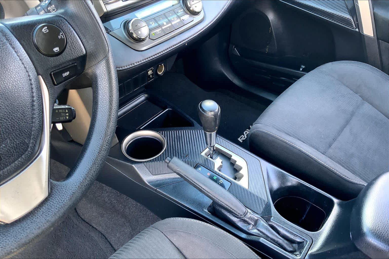 Used 2015 Magnetic Gray Metallic Toyota XLE image 15