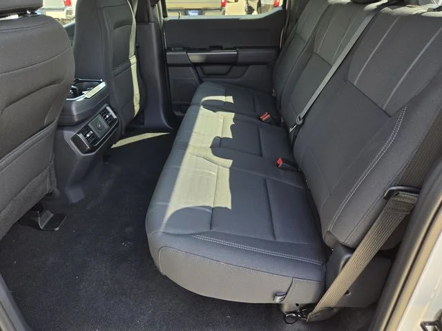 New 2026 Oxford White Ford STX® image 29