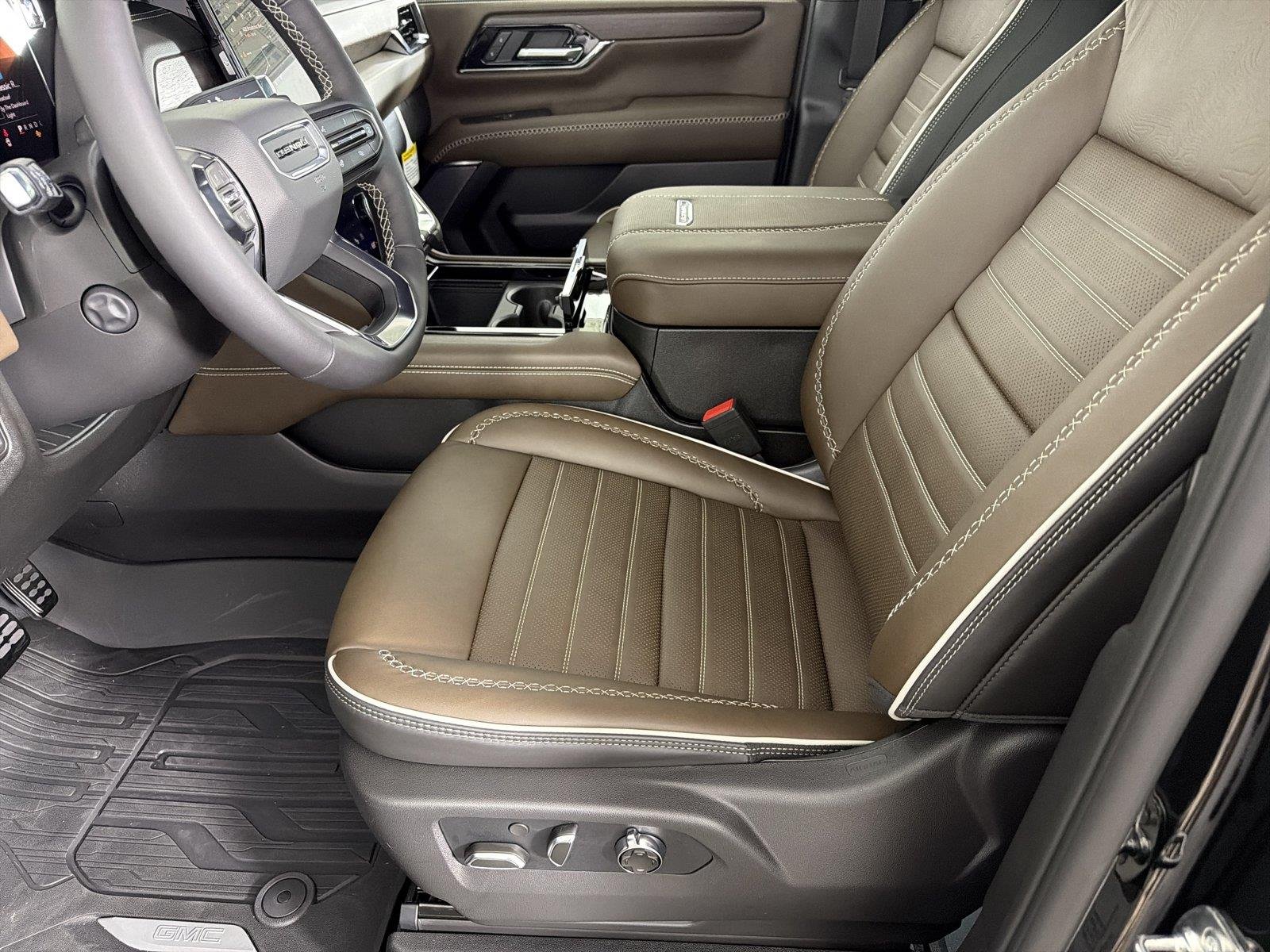 2027 GMC Yukon Denali Ultimate - Photo 7