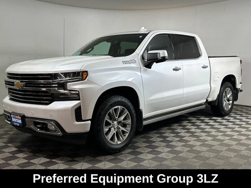 Used 2019 Iridescent Pearl Tricoat Chevrolet High Country image 6