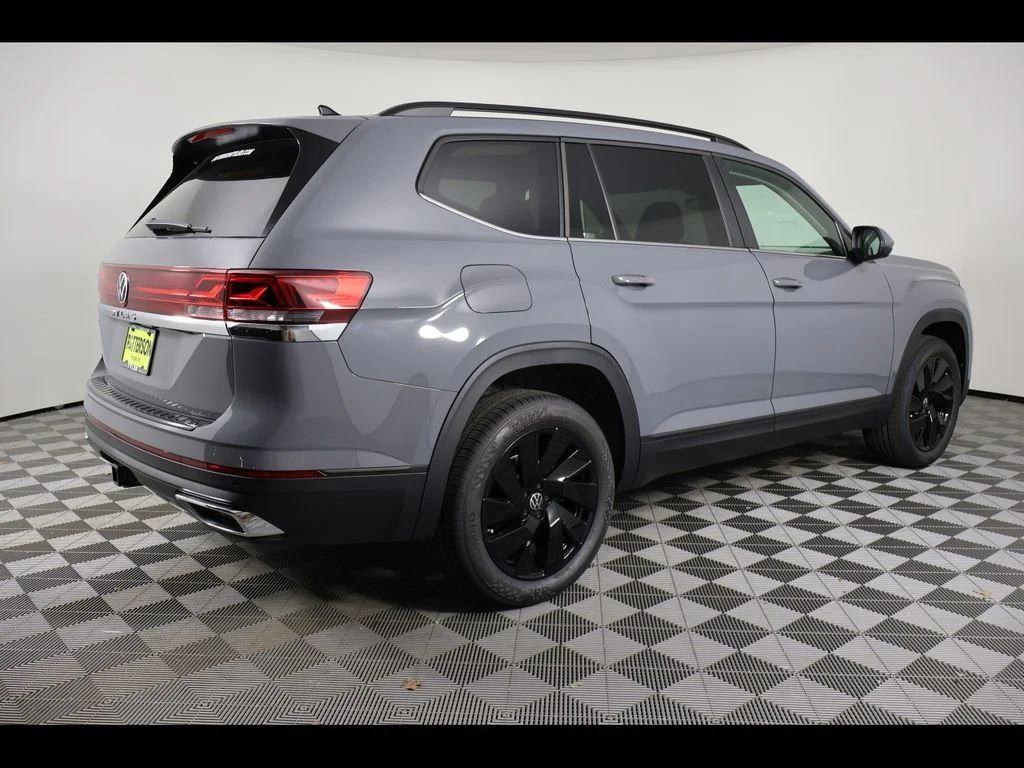 New 2026 Gray Volkswagen 2.0T SE w/Technology image 6