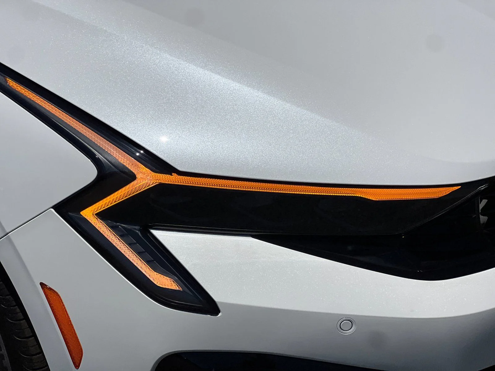New 2026 White Kia LXS image 28