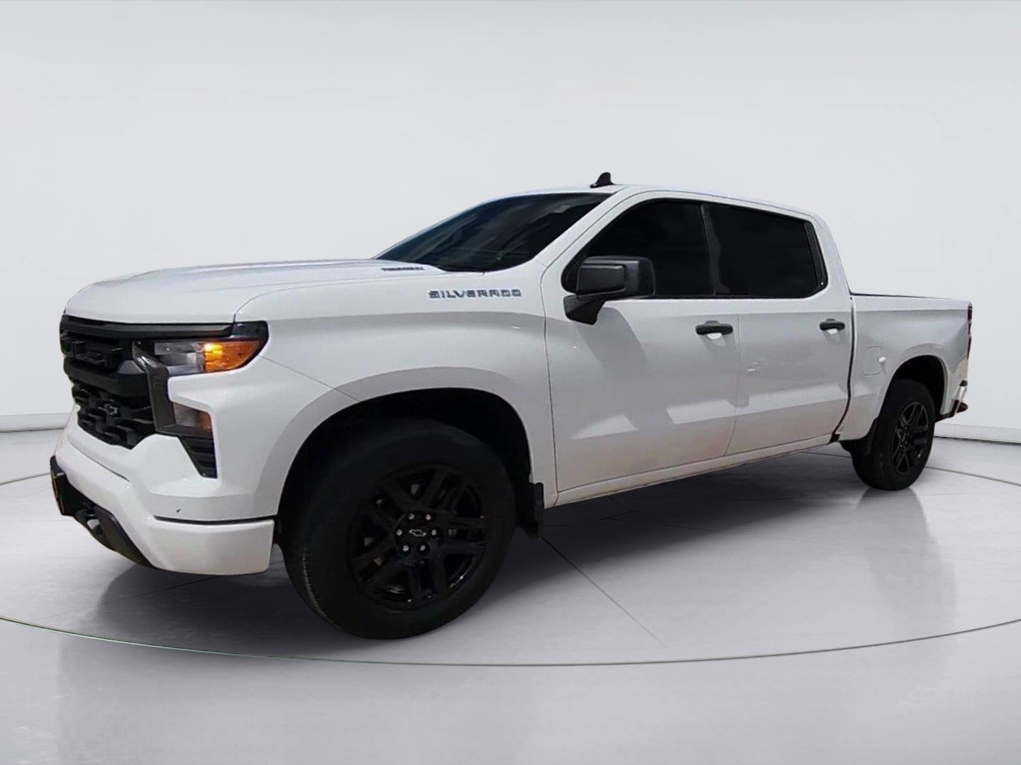 2024 Chevrolet Silverado 1500 photo 4 of 32
