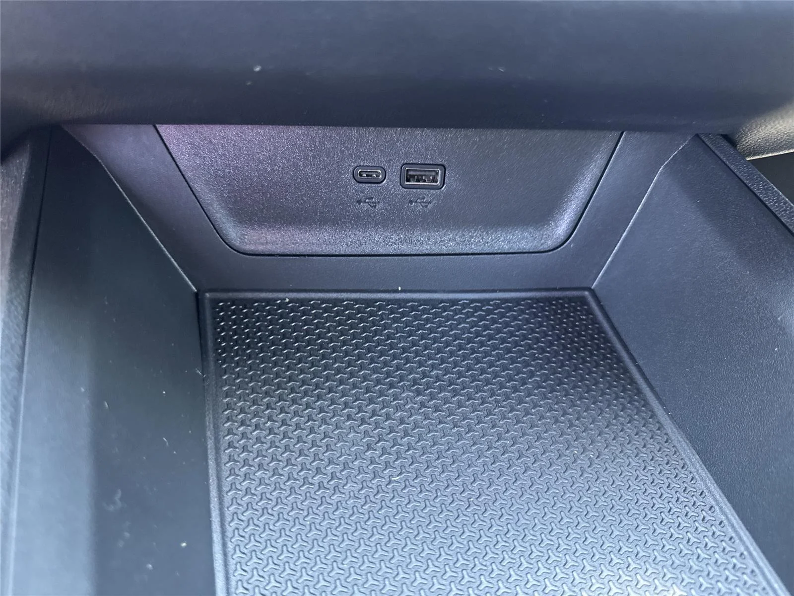 New 2026 Sterling Gray Metallic Chevrolet LT image 23