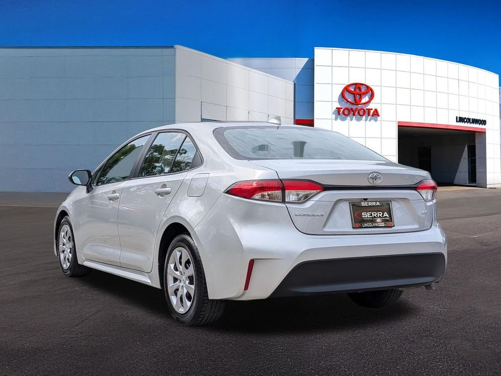 Used 2025 Silver Toyota LE image 12