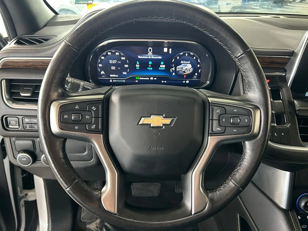 Used 2022 Summit White Chevrolet Premier image 20