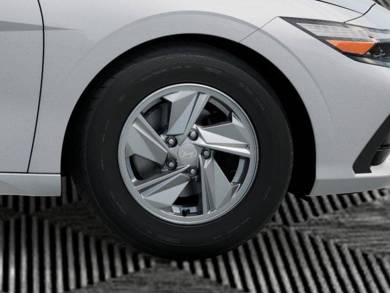 New 2026 White Hyundai SE image 8