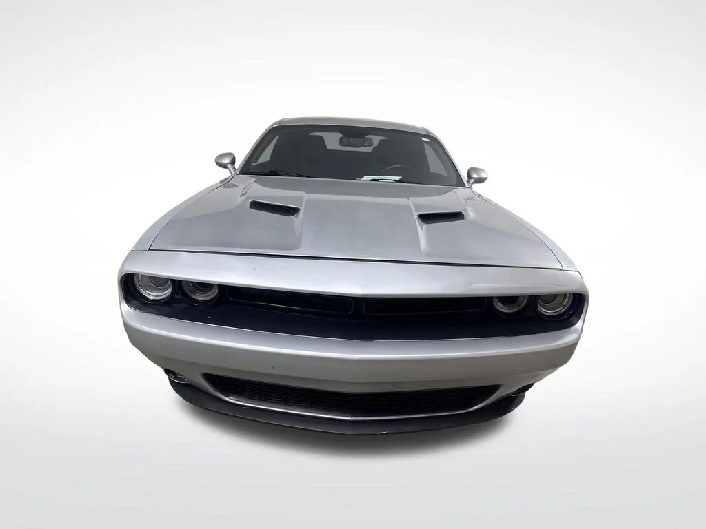 Used 2023 Silver Dodge SXT image 14