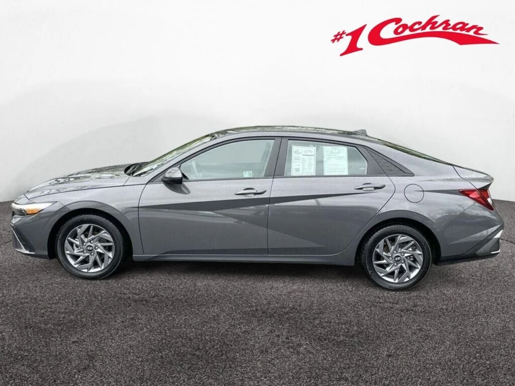 Certified Used 2024 Ecotronic Gray Hyundai SEL image 10