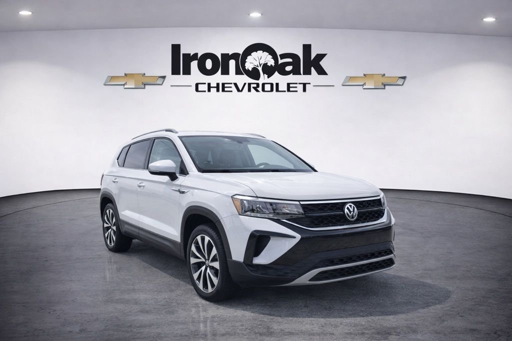 2023 Volkswagen Taos SE