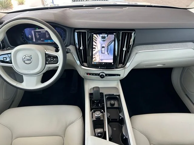 2025 Volvo V60 Cross Country Plus - Photo 14