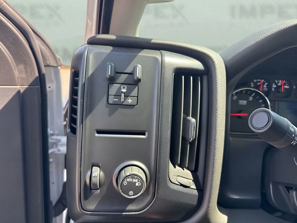 Used 2024 Summit White Chevrolet Work Truck image 16