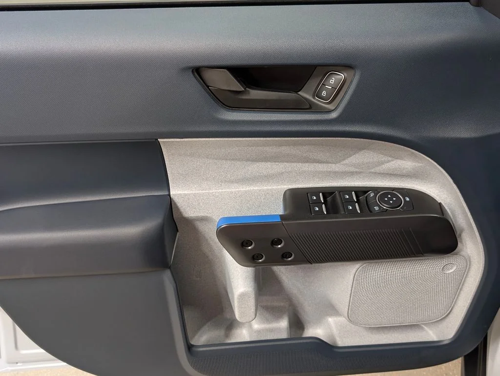 New 2026 Space White Metallic Ford XLT image 11