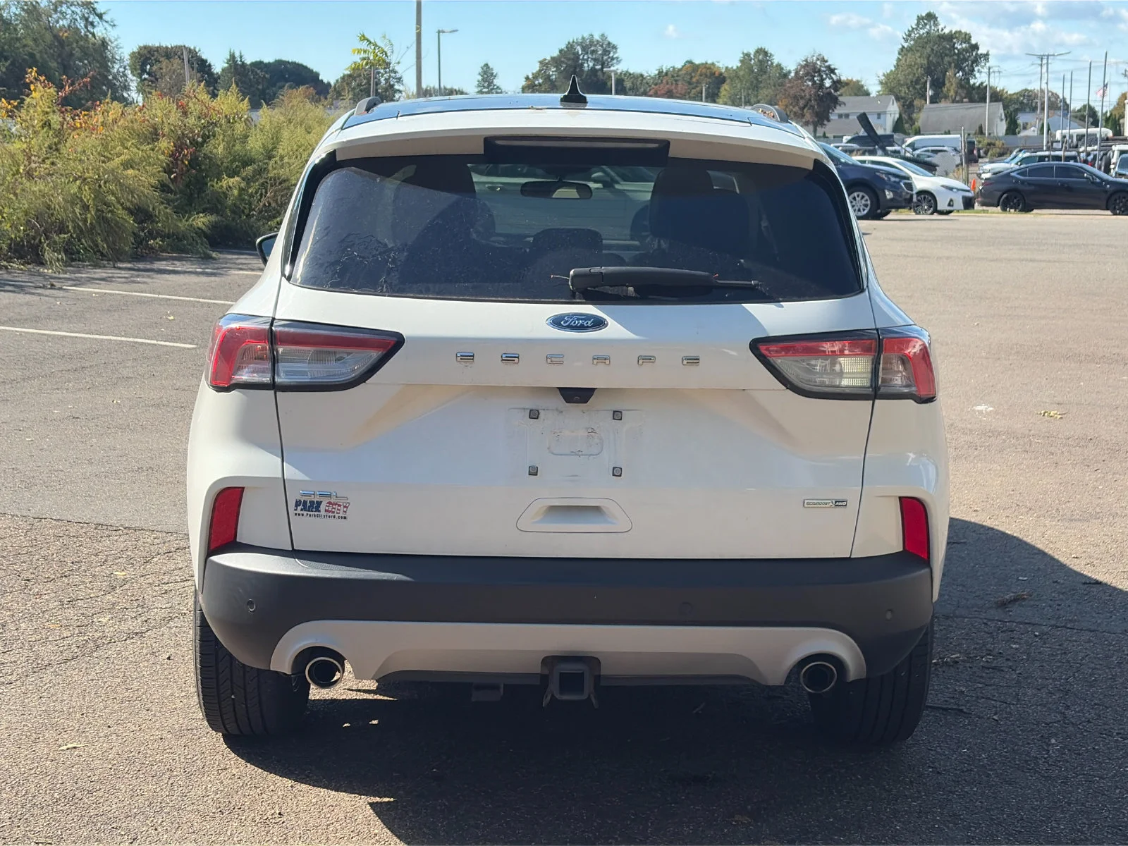 Used 2020 White Metallic Ford SEL image 4