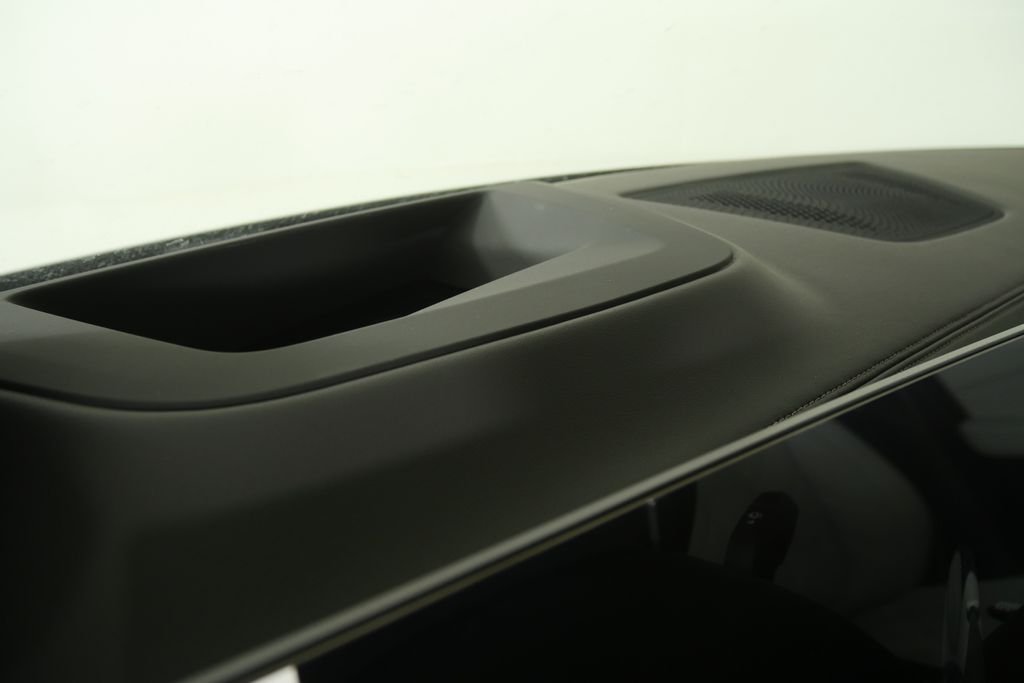 New 2027 Alpine White BMW xDrive40i image 20