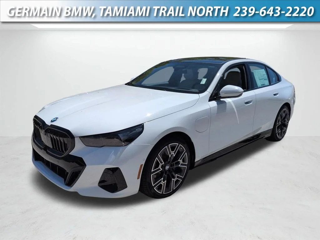 2026 BMW 5 Series 550e xDrive Sedan's photo