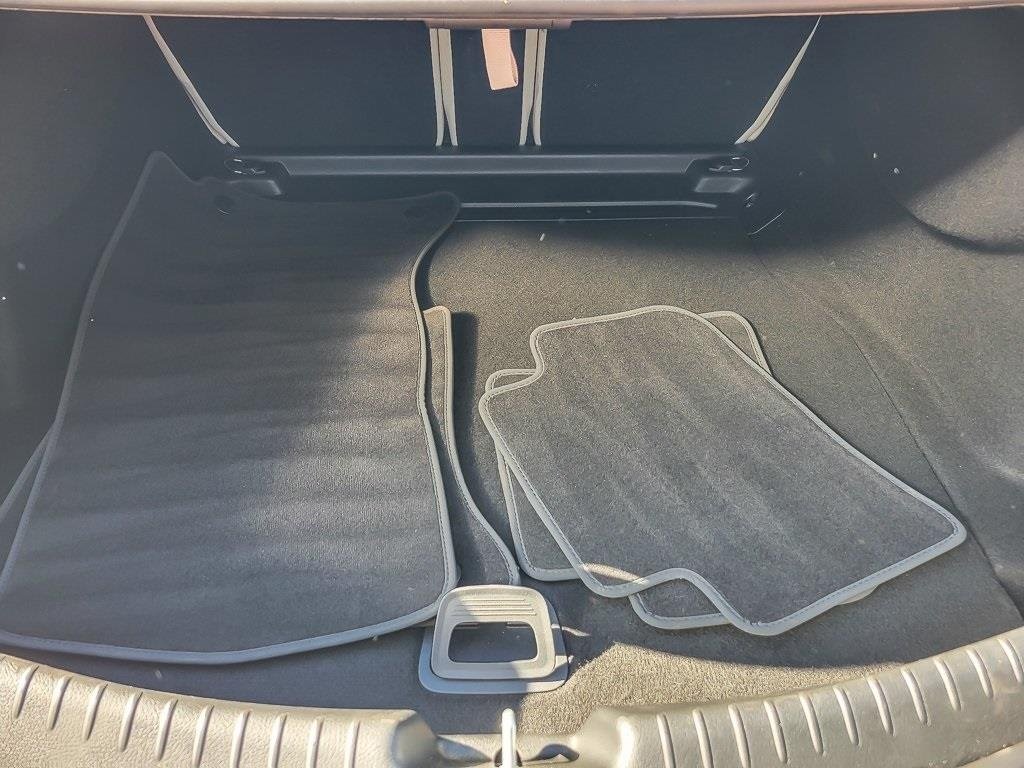 2025 MERCEDES-BENZ CLE - Image 16