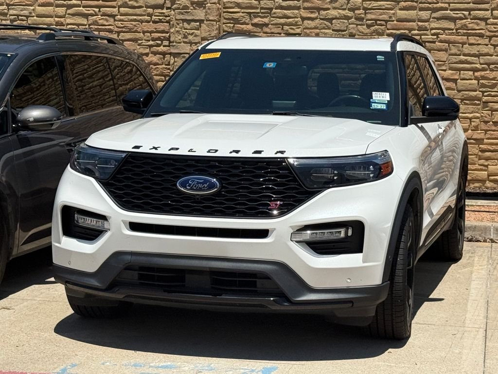 2021 Ford Explorer ST 4WD's photo