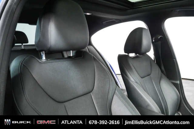 Used 2021 Portimao Blue Metallic BMW 330i image 24