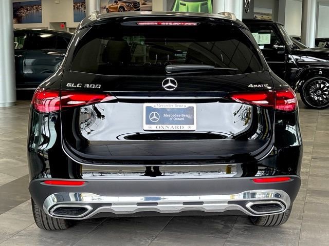 New 2026 Black Mercedes-Benz GLC 300 image 34