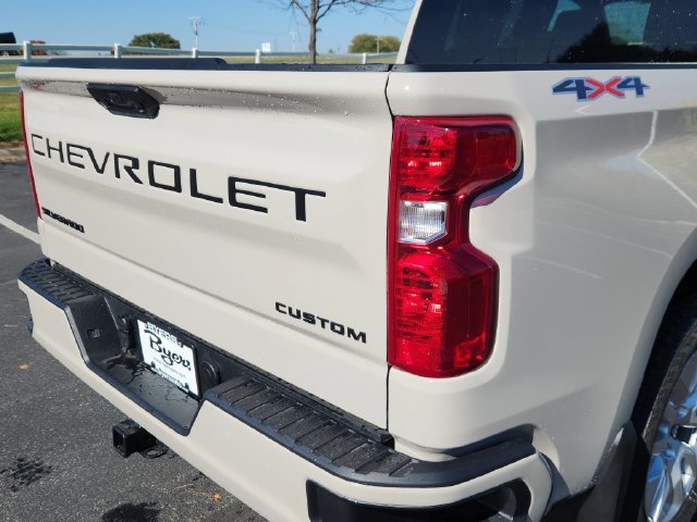 2026 Chevrolet Silverado 1500 Custom - Photo 11
